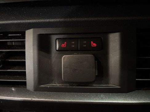 Used 2021 Ford F150 Lariat w/ Equipment Group 502A High image 51