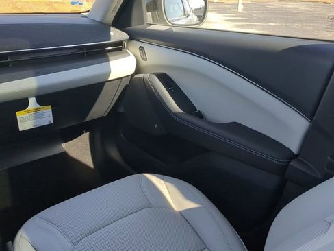 New 2025 Ford Mustang Mach-E Premium image 20