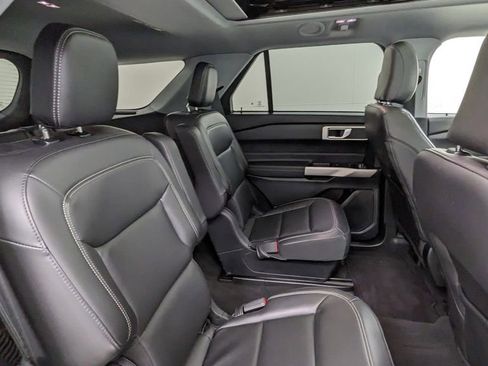 Certified 2023 Ford Explorer XLT w/ Equipment Group 202A image 40