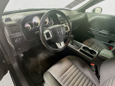 Used 2014 Dodge Challenger R/T w/ Sound Group II RWD image 10