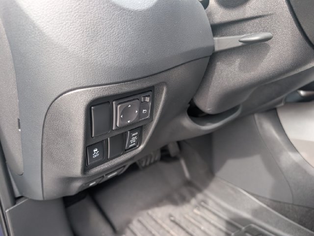 Used 2015 Nissan Juke SL AWD/4WD image 19