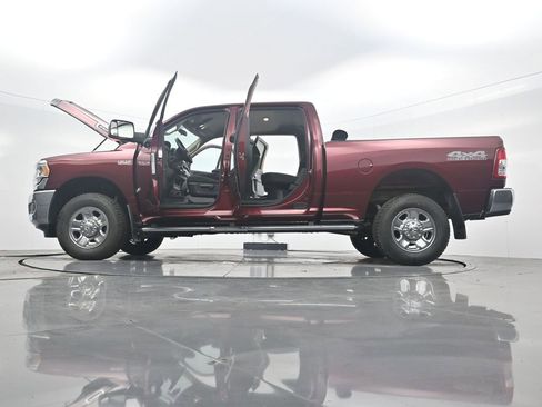 Used 2019 RAM 2500 Tradesman image 44