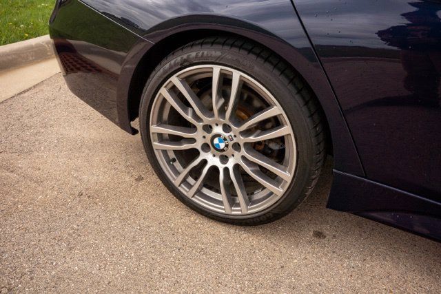 Used 2017 BMW 340i Sedan w/ Premium Package Essential RWD image 10