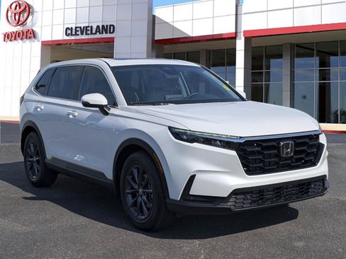 Used 2026 Honda CR-V EX-L image 2