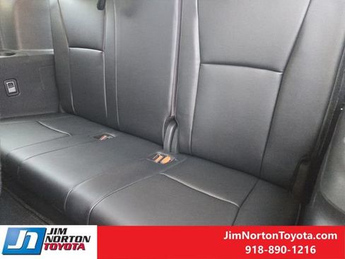 Used 2026 Toyota Highlander XLE AWD/4WD image 33