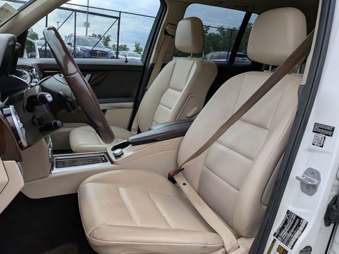 Used 2015 Mercedes-Benz GLK 350 2WD image 13