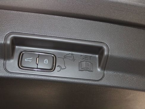 New 2026 Ford Explorer ST-Line w/ ST-Line Street Pack RWD image 17