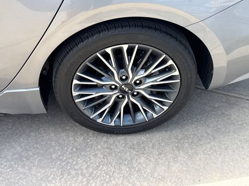 Used 2023 Kia Forte GT-Line FWD image 12