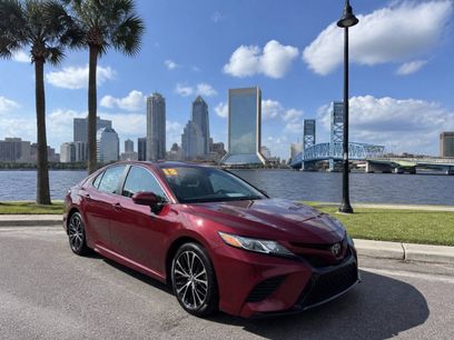 Used 2018 Toyota Camry SE