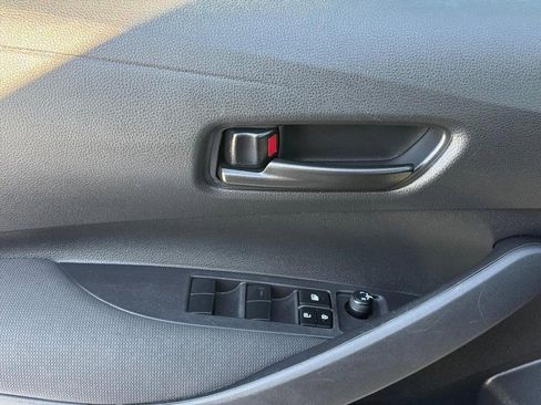 Used 2024 Toyota Corolla LE image 22