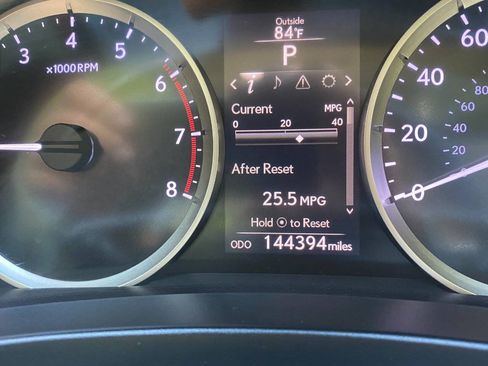 Used 2016 Lexus IS 200t RWD image 19