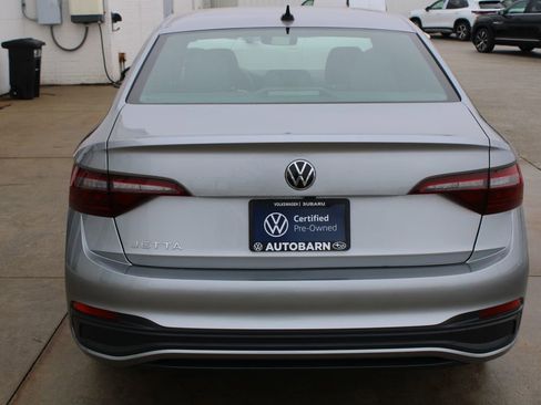 Certified 2024 Volkswagen Jetta Sport image 5