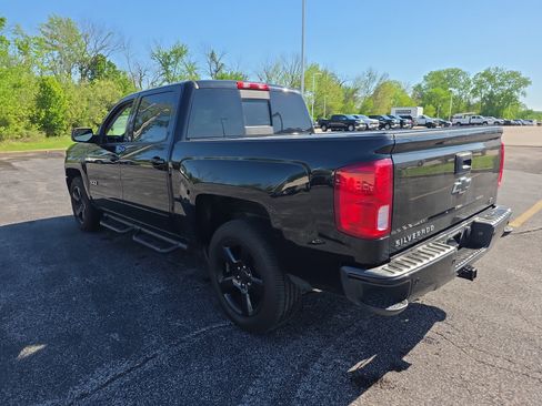 Used 2017 Chevrolet Silverado 1500 LTZ Z71 w/ Realtree Edition image 5