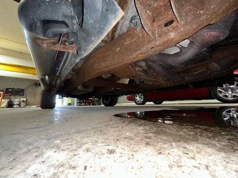 Used 2007 Chevrolet Suburban LT w/ LT Preferred Equipment Group AWD/4WD image 17