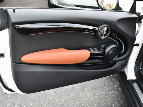 Used 2023 MINI Cooper S image 52