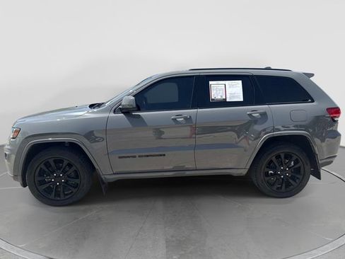 Used 2021 Jeep Grand Cherokee Laredo X AWD/4WD image 5