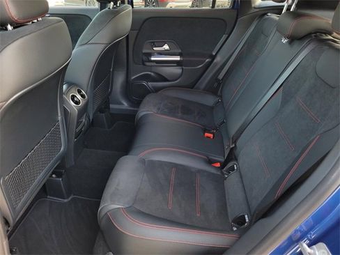 Certified 2025 Mercedes-Benz GLA 250 GLA 250 image 29