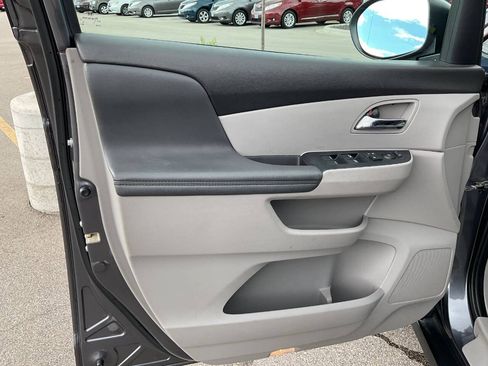 Used 2014 Honda Odyssey EX-L image 31