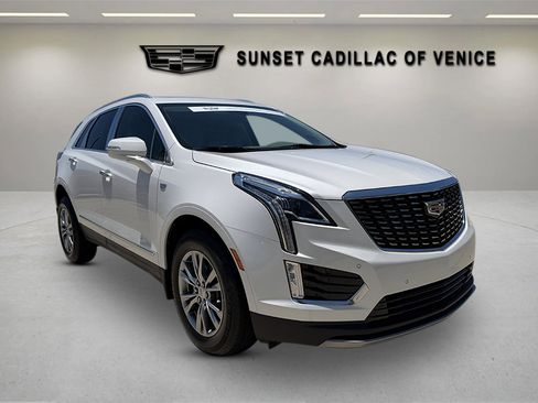 Certified 2023 Cadillac XT5 Premium Luxury FWD image 1