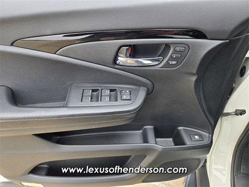 Used 2018 Honda Ridgeline RTL-E image 22
