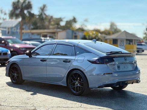 Used 2024 Honda Civic Sport image 5
