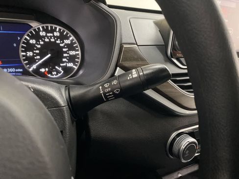 Used 2023 Nissan Altima 2.5 SV image 23