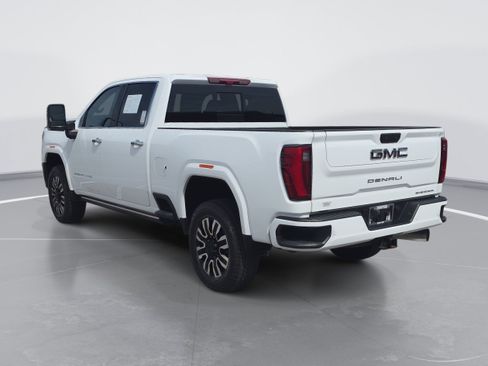 Used 2024 GMC Sierra 2500 Denali Ultimate w/ Max Trailering Package AWD/4WD image 5