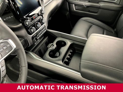 Used 2025 RAM 3500 Big Horn AWD/4WD image 19