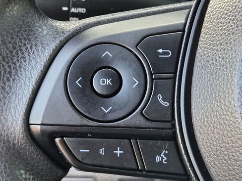 Used 2024 Toyota Corolla LE image 28