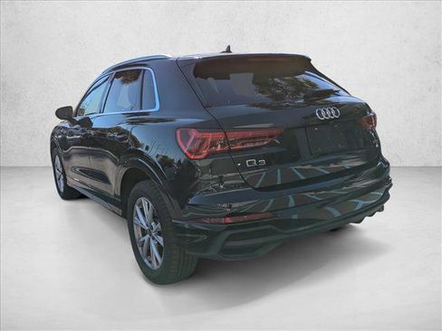 Used 2023 Audi Q3 2.0T Premium image 7