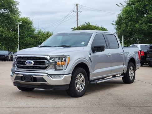 Used 2021 Ford F150 XLT w/ Equipment Group 302A High RWD image 3