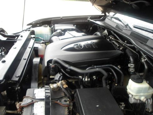 Used 2017 Toyota Tacoma SR5 w/ Tow Package image 27