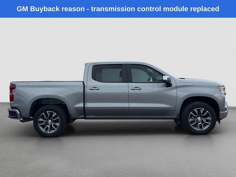 Used 2024 Chevrolet Silverado 1500 LT AWD/4WD image 7
