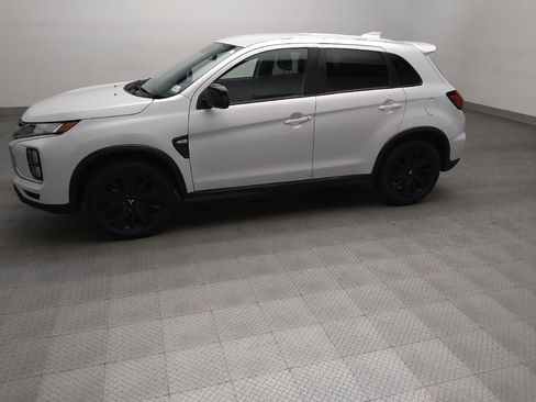 Used 2023 Mitsubishi Outlander Sport AWD image 2