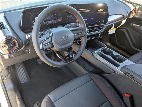 New 2026 Chevrolet Equinox EV RS image 3