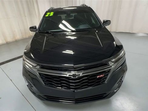Used 2023 Chevrolet Equinox RS w/ RS Leather Package image 3