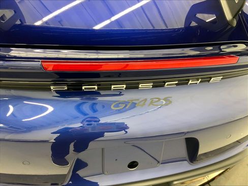 Used 2025 Porsche 718 Cayman GT4 RS image 28