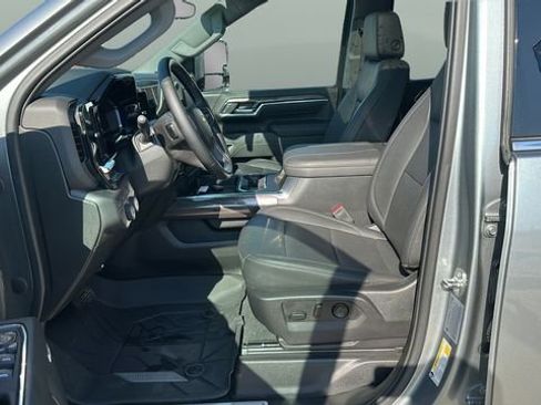 Used 2024 Chevrolet Silverado 3500 LTZ w/ LTZ Plus Package AWD/4WD image 9