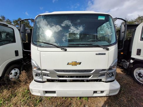 New 2024 Chevrolet Low Cab Forward RWD image 7