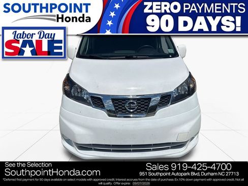 Used 2019 Nissan NV200 SV FWD image 2