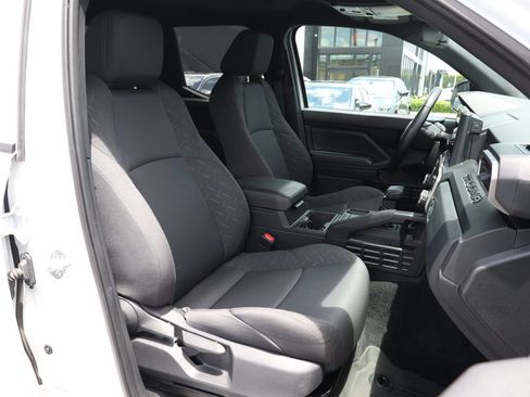Used 2025 Toyota Tacoma SR RWD image 18