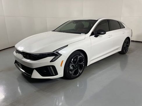 New 2026 Kia K5 GT-Line w/ GT-Line Red Interior Package image 4