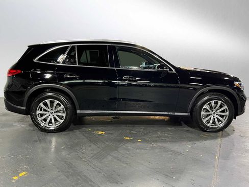 Certified 2026 Mercedes-Benz GLC 300 4MATIC image 2