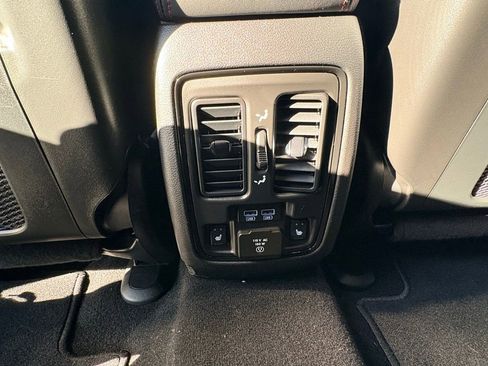 Used 2024 Dodge Durango R/T w/ Tow 'N Go Package image 11