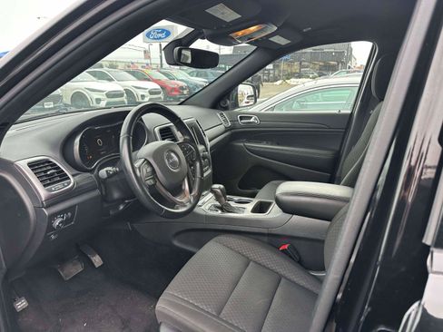 Used 2021 Jeep Grand Cherokee Freedom Edition image 14