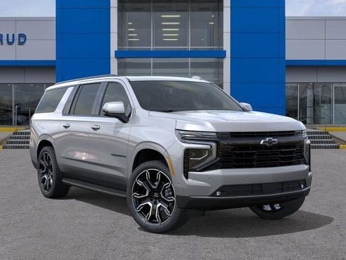 New 2026 Chevrolet Suburban RST image 7
