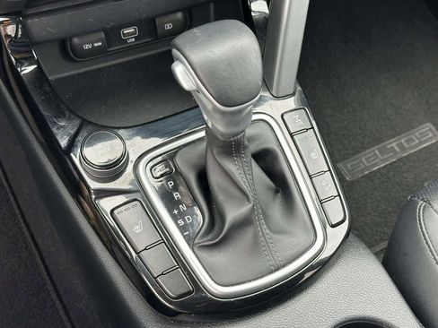 Certified 2021 Kia Seltos SX image 26