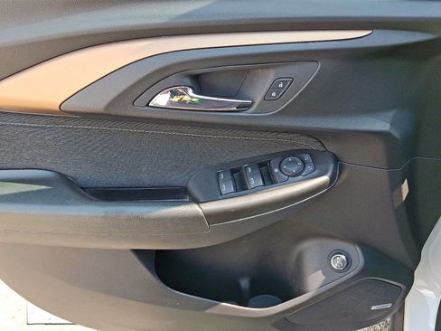 Certified 2023 Chevrolet TrailBlazer ACTIV w/ Sun and Liftgate Package FWD image 12