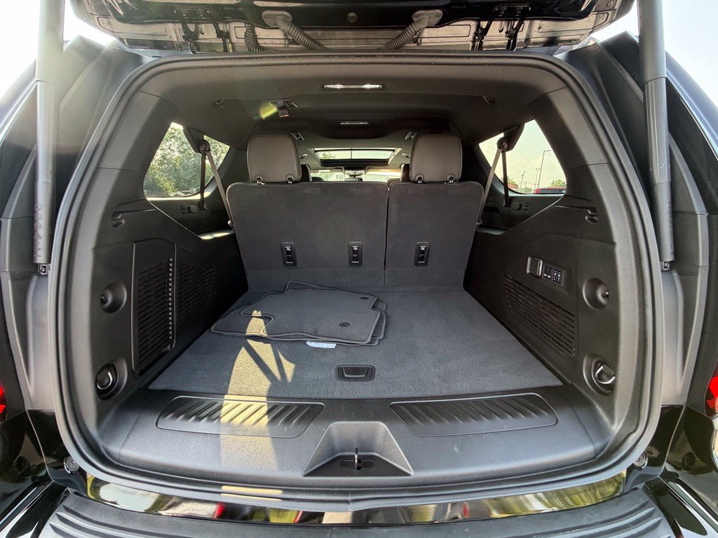 Used 2025 GMC Yukon XL Elevation AWD/4WD image 20
