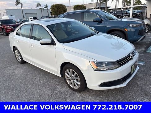 Used 2014 Volkswagen Jetta SE image 2
